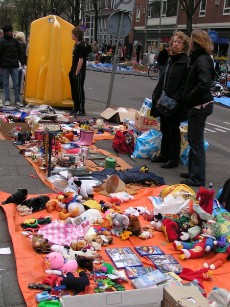 klik for at komme tilbage Her skulle have været et billede fra Koninginnedag i Amsterdam 2008.